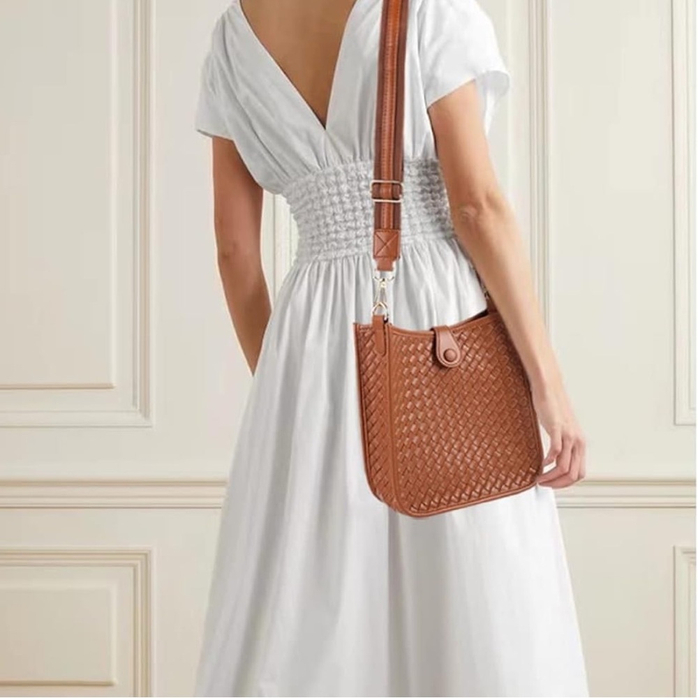 ✨NWOT Brown Woven Crossbody Bag - Picture 2 of 11